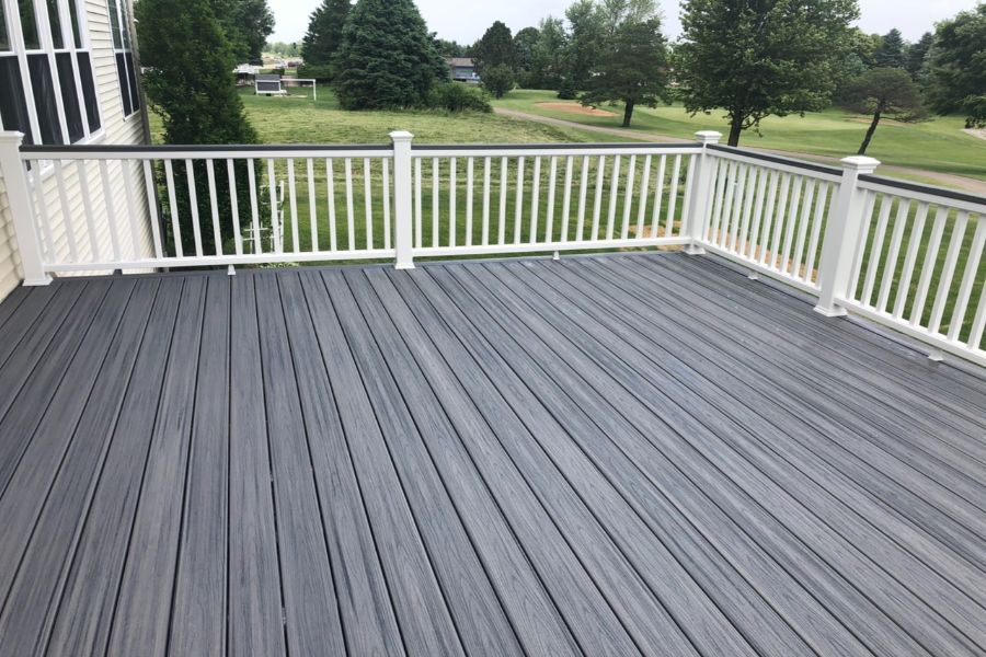 Trex® Island Mist Deck with Cocktail Railings Huntley - Rock Solid ...