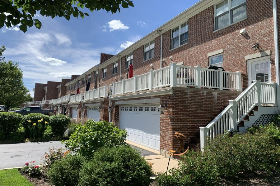 Trex® Transcend Railings with Larger Posts Woodstock