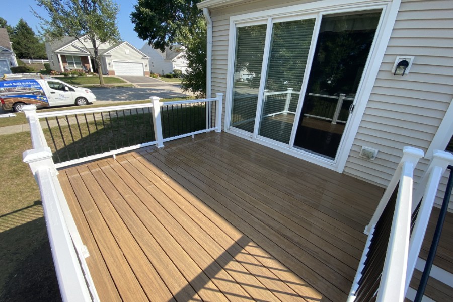 Timbertech® Antique Leather Decking with Timbertech® Railings in Mundelein