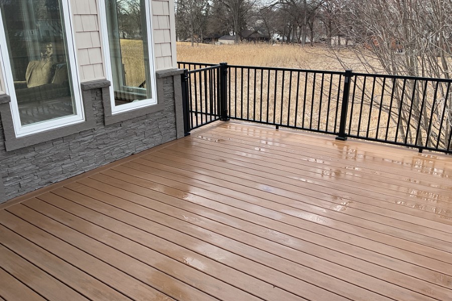 Trex® Deck Transcend Lineage Jasper with Black Trex® Signature Railings and Signature Gate McHenry
