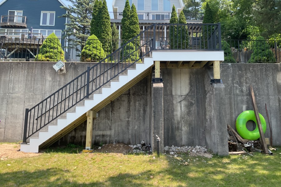 Trex® Stairs in Wonder Lake